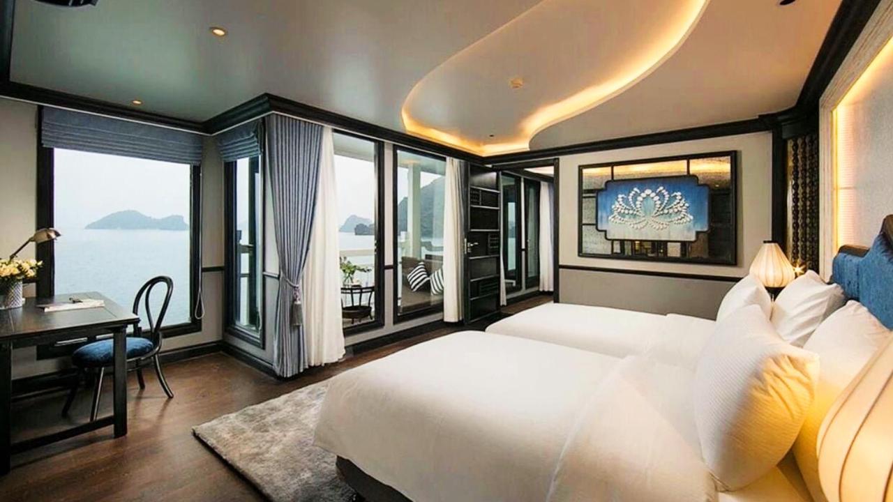 Lotus Elegance Cruise Hotel Hạ Long Ngoại thất bức ảnh