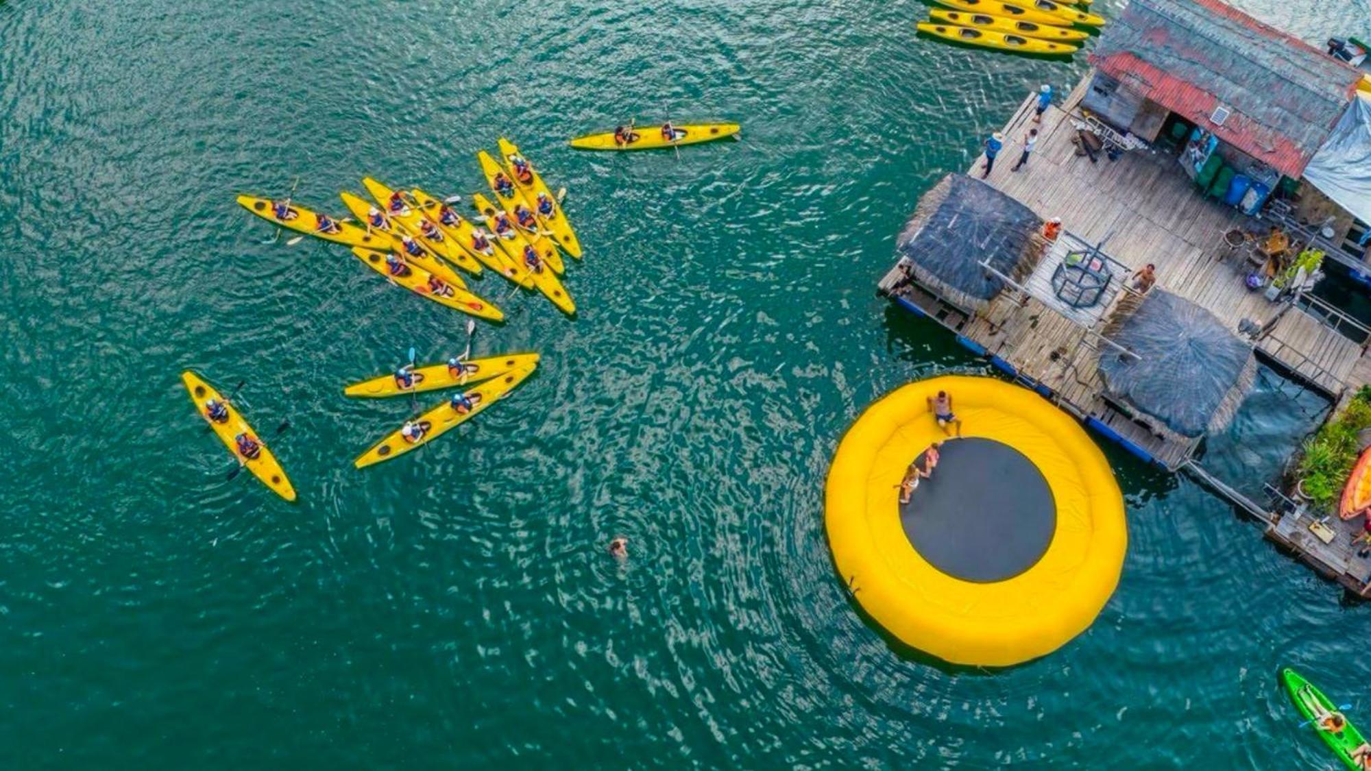 Lotus Elegance Cruise Hotel Hạ Long Ngoại thất bức ảnh